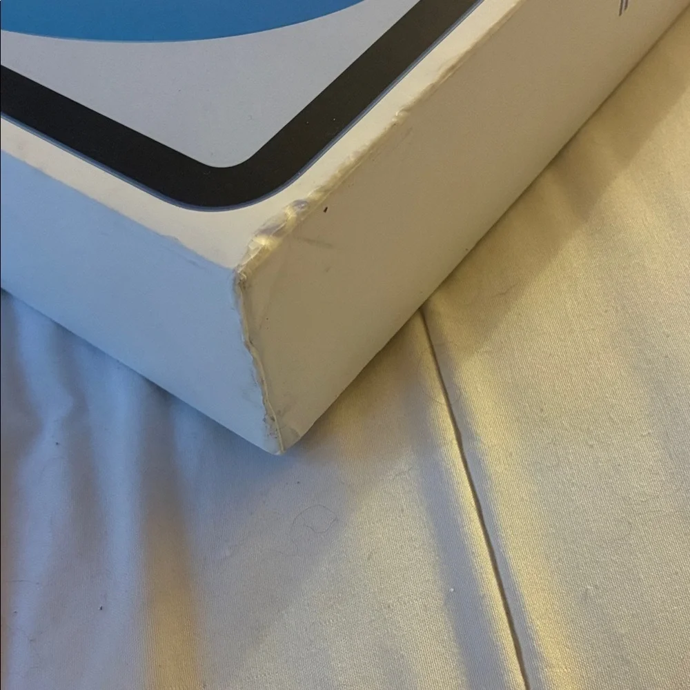 Apple iPad A16 Box